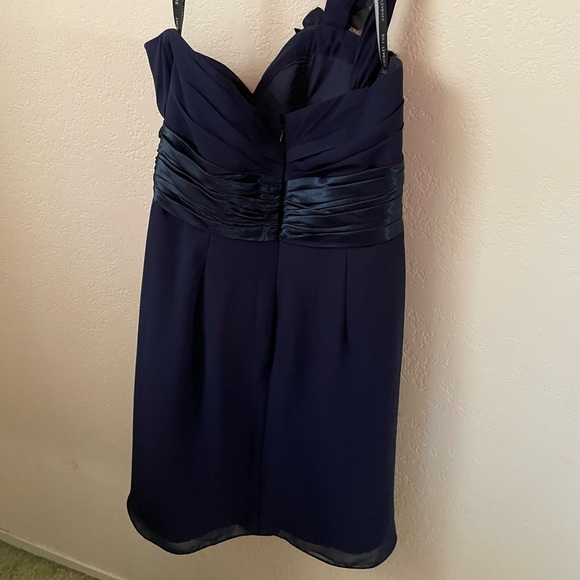 NWOT size 12 Bill Levkoff bridesmaids dress, navy blue, knee length w/one strap - Picture 7 of 10